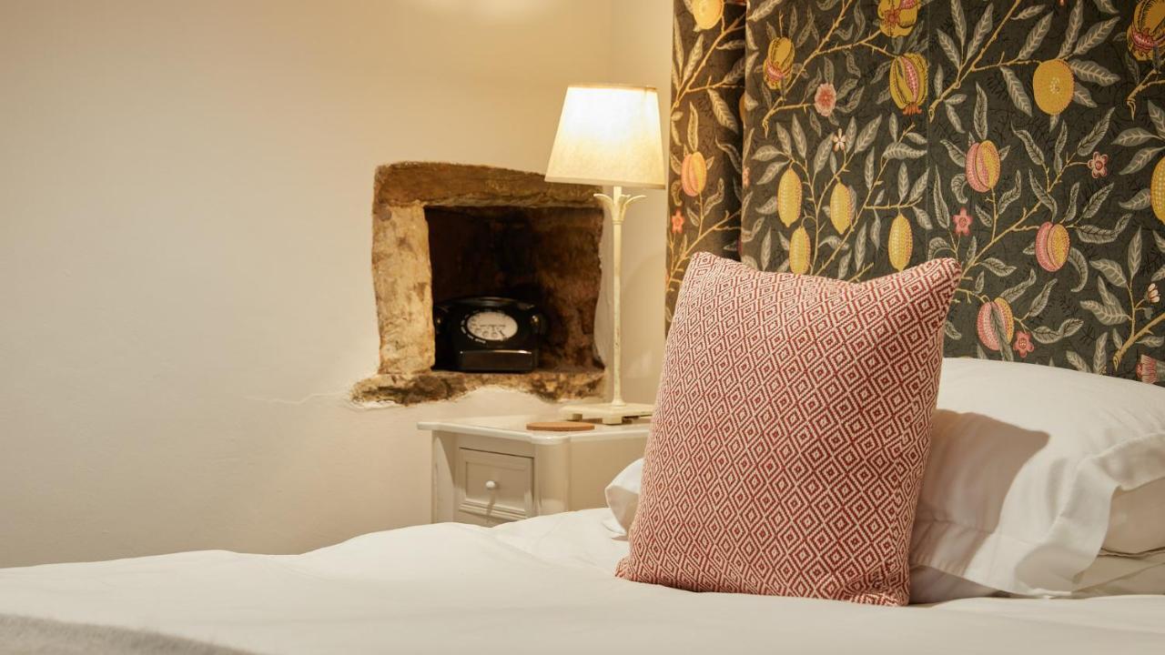 Tudor Farmhouse Hotel Clearwell Buitenkant foto