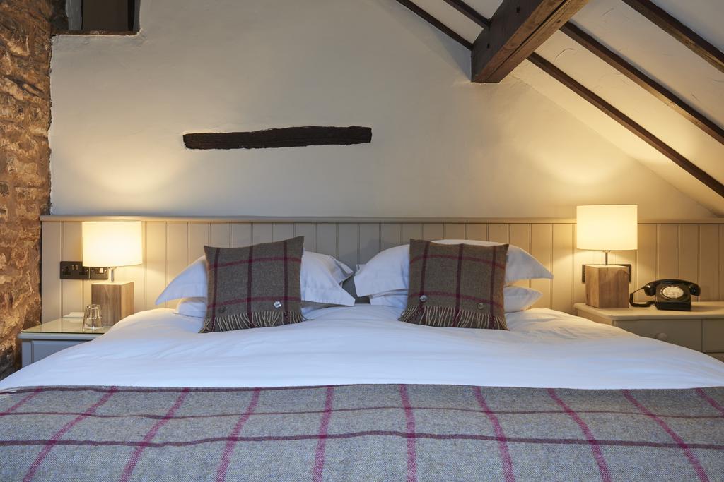 Tudor Farmhouse Hotel Clearwell Buitenkant foto